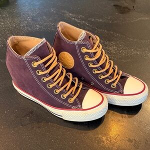 Converse Chuck Taylor All Star Wedge Sneakers | Purple | Like New